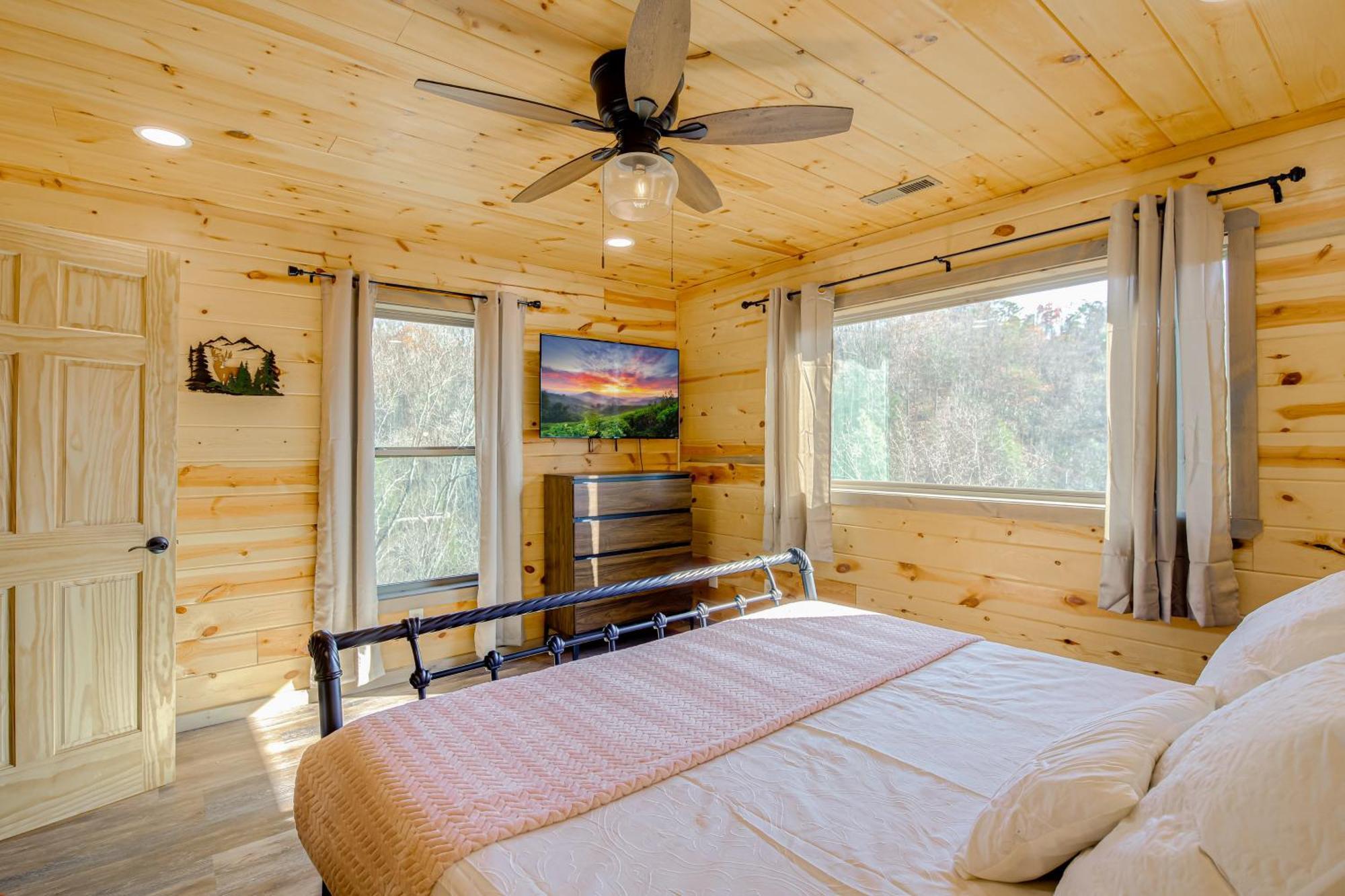 Gatlinburg Cabin With Game Room, Hot Tub And Mtn Views Luaran gambar