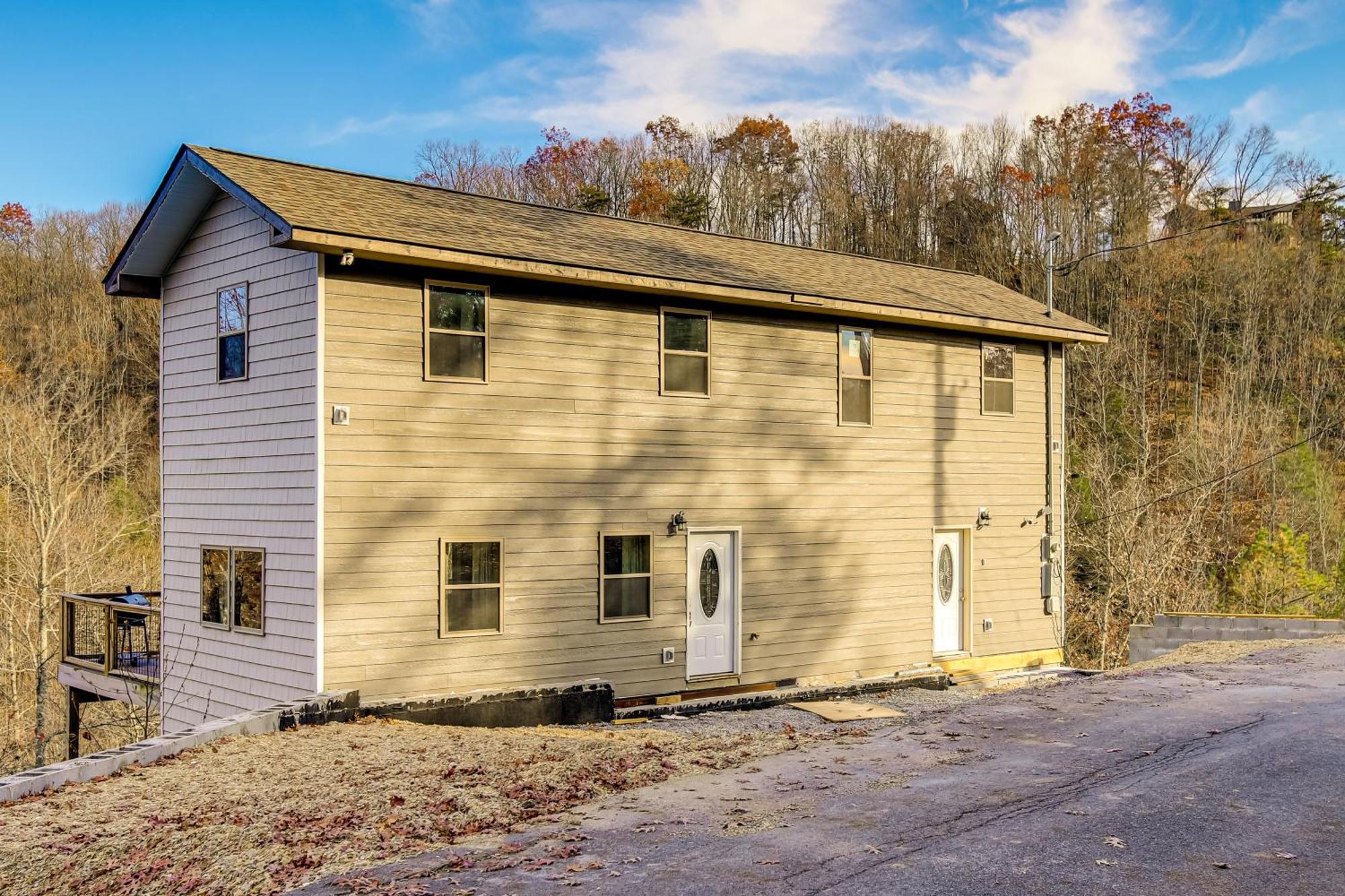 Gatlinburg Cabin With Game Room, Hot Tub And Mtn Views Luaran gambar