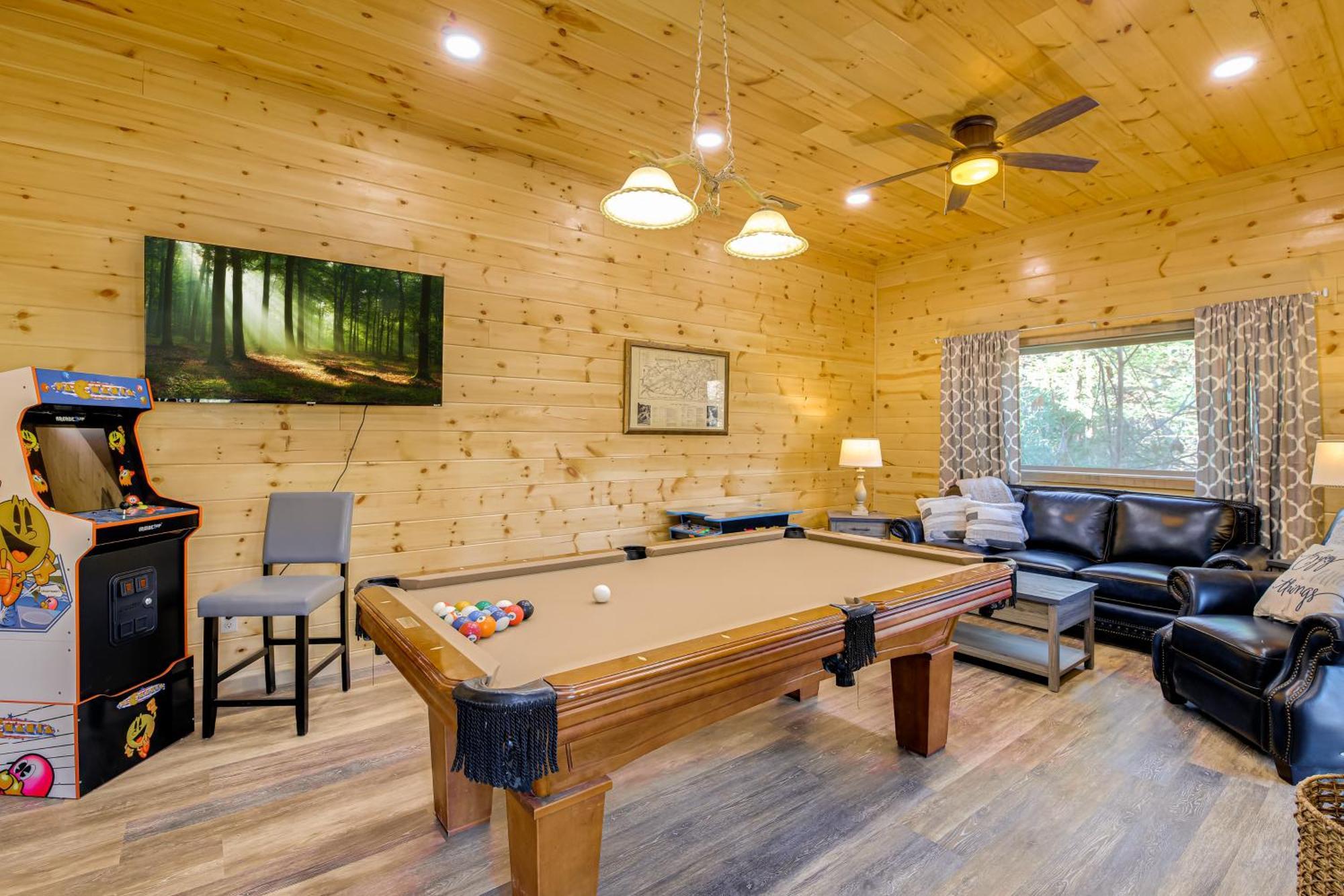 Gatlinburg Cabin With Game Room, Hot Tub And Mtn Views Luaran gambar